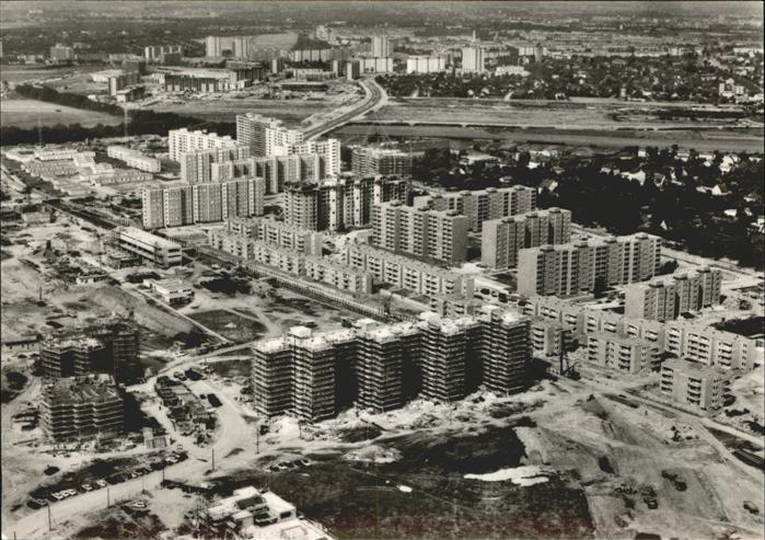 BERLIN  CITY Neukoelln Wohnsiedlung im Bau