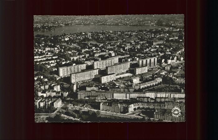 HAMBURG CITY Fliegeraufnahme Hochhaeuser Aussenalster