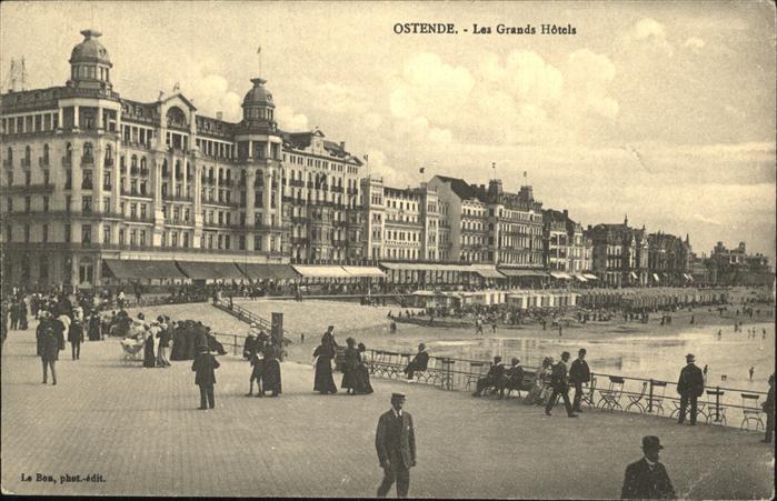 Ostende Oostende Les Grands Hotels plage