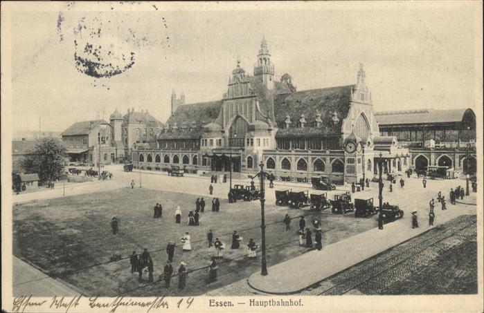 Essen Ruhr Hauptbahnhof Autos