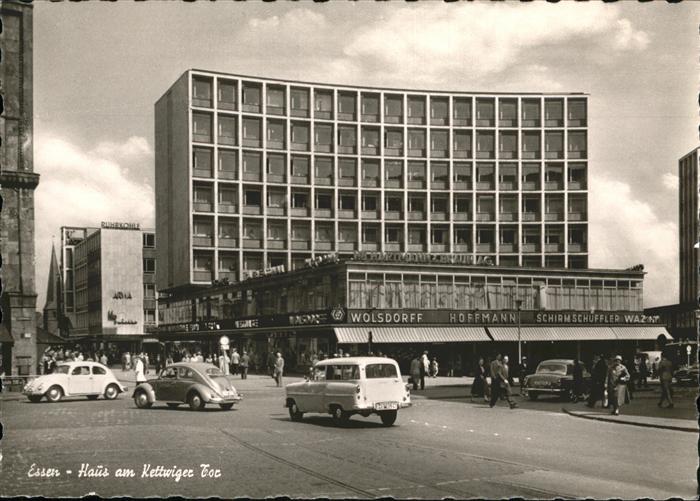 Essen Ruhr Haus am Kettwiger Tor Autos