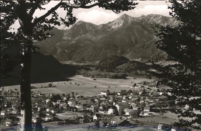 Unterwoessen Gesamtansicht mit Geigelstein und Breit