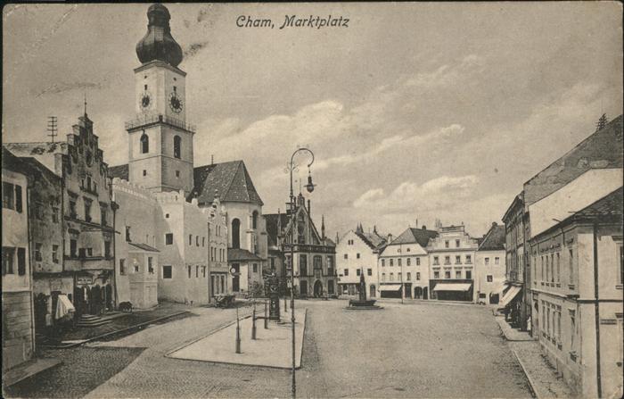Cham Oberpfalz Marktplatz mit Kirche