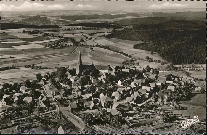 Kallenhardt Gesamtansicht Luftbild