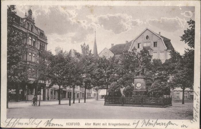 Herford Alter Markt mit Kriegerdenkmal