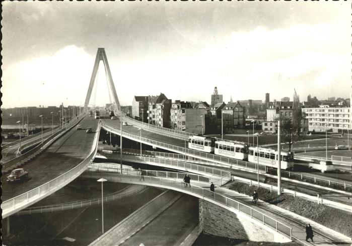 Strassenbahn Köln am Rhein Severinsbrücke