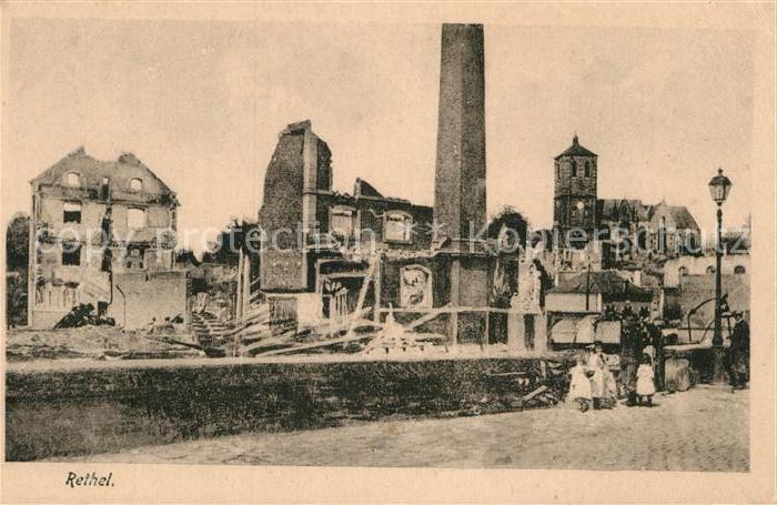 Rethel Ardennes Teilansicht der Zerstoerten Stadt