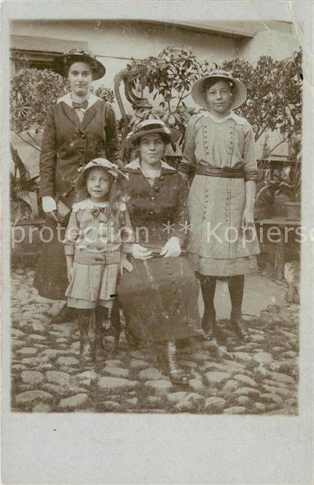 Mutzig Bas Rhin Alsace Frauen