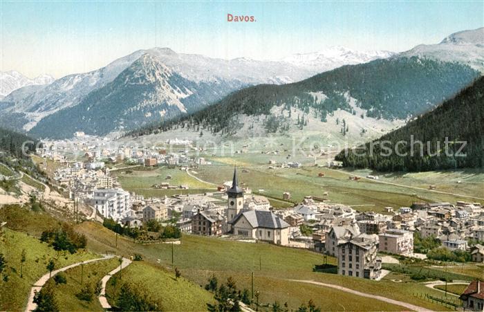 Davos GR Gesamtansicht mit Alpenpanorama