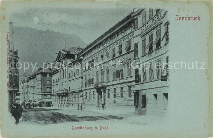 Innsbruck Landeshaus und Post im Mondschein