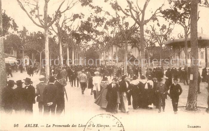 Arles Bouches-du-Rhone Promenade des Lices et le Kiosque