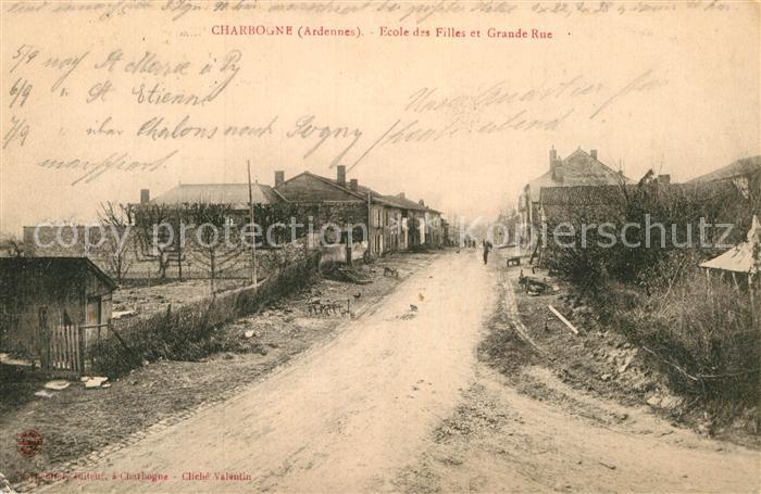 Charbogne Ecole des Filles et Grande Rue