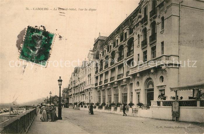 Cabourg Grand Hotel sur la digue