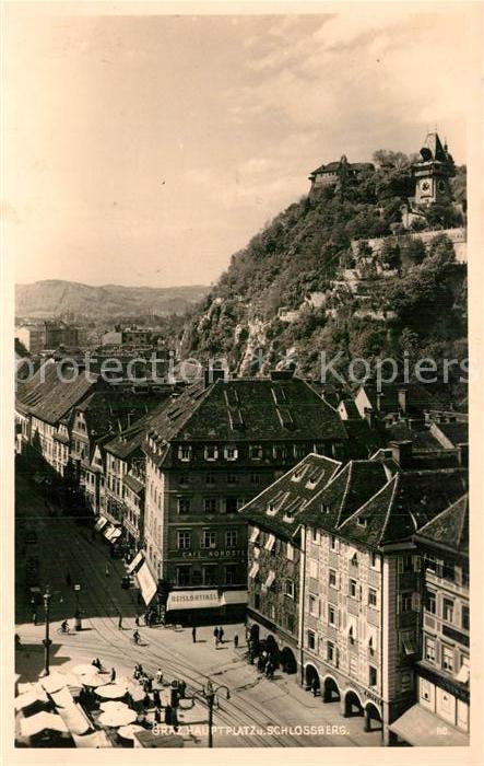 Graz Steiermark Hauptplatz und Schlossberg