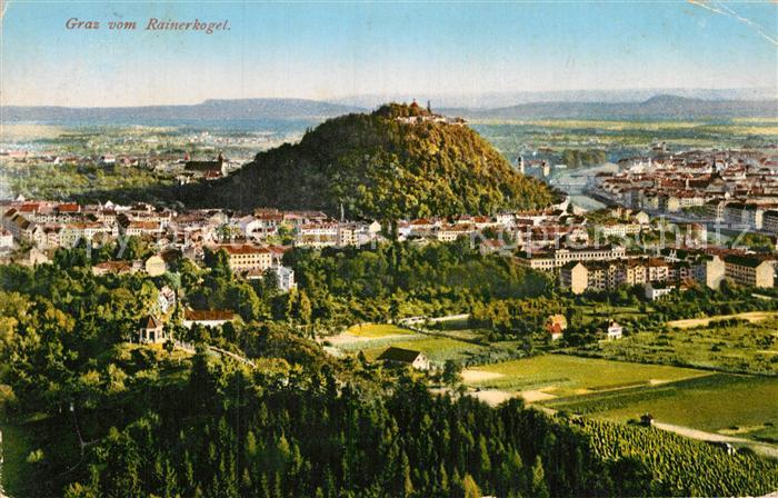 Graz Steiermark Stadtpanorama mit Schlossberg Blick vom