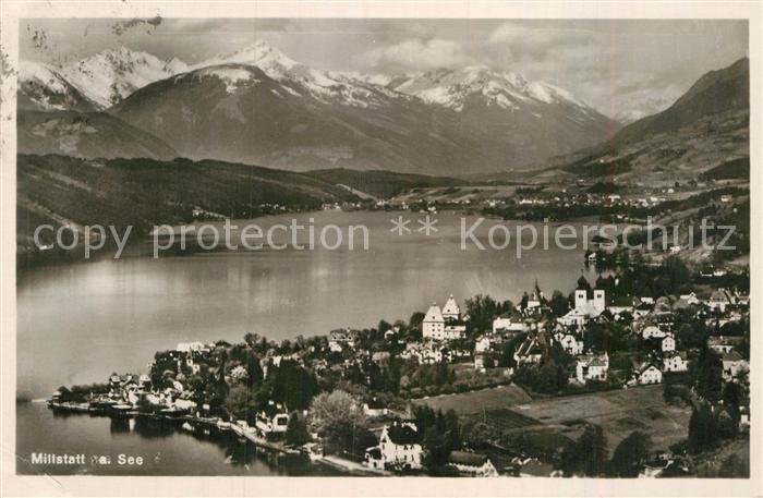 Millstatt Millstaettersee Gesamtansicht mit Alpenpanorama