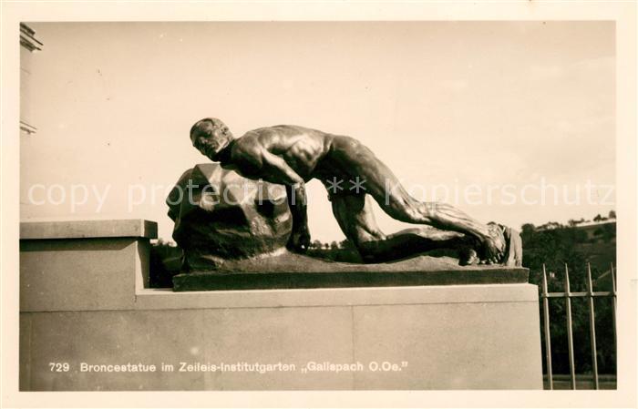 Gallspach Broncestatue im Zeileis Institutsgarten