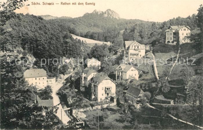 Rathen Saechsische Schweiz mit dem Gamrig Elbsandsteingebirge
