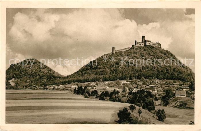 Schlossboesig Tschechien Blick zur Burg