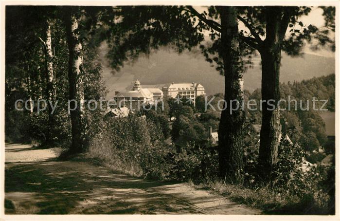 Bad Graefenberg Schlesien Durchblick zum Priessnitzsanatorium