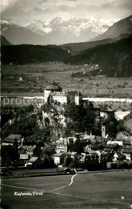 Kufstein Tirol Schloss Alpen Fliegeraufnahme