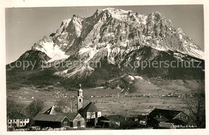 Lermoos Tirol Ortsansicht mit Kirche Blick zur Zugspitze Wettersteingebirge Seri