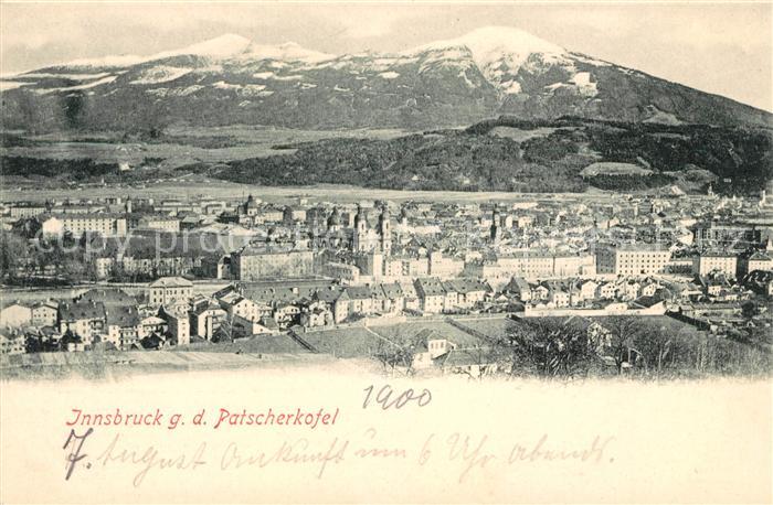 Innsbruck Stadtpanorama mit Blick gegen Patscherkofel