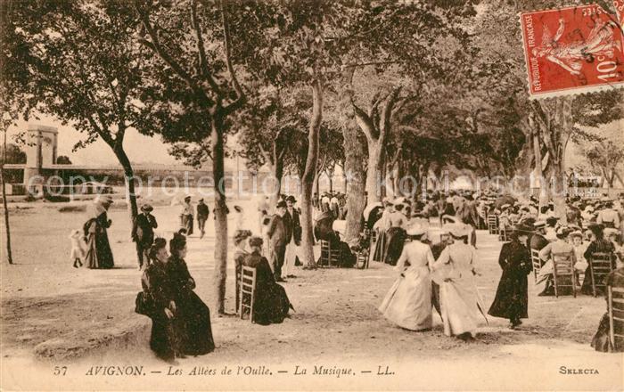 Avignon Vaucluse Les Allees de l'Oulle La Musique