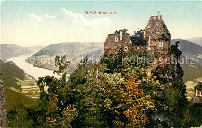 Aggsbach-Dorf Ruine Aggstein in der Wachau an der Donau
