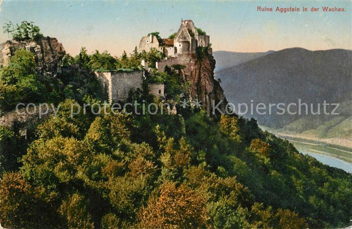Aggsbach-Dorf Ruine Aggstein in der Wachau an der Donau
