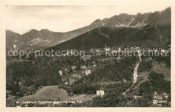 Innsbruck Hungerburgbahn mit Frau Hitt