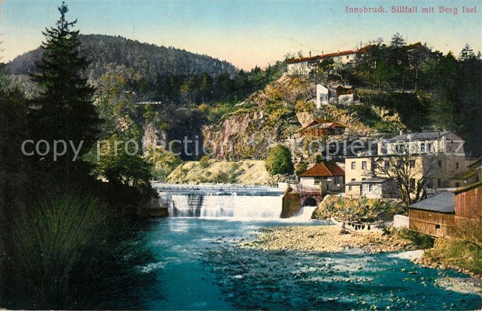 Innsbruck sillfall mit Berg Isel