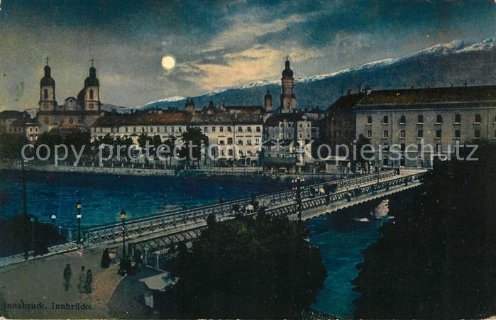 Innsbruck Innbruecke bei Mondschein