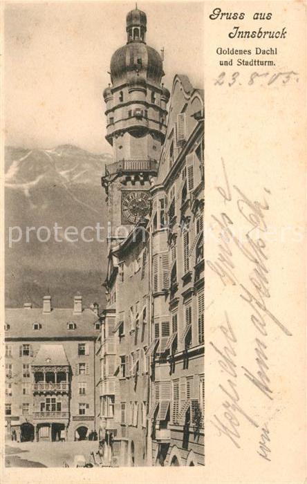 Innsbruck Goldenes Dachl mit Stadtturm