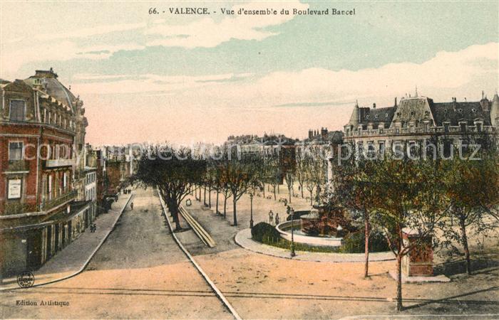 Valence Tarn-et-Garonne Vue d’ensemble du Boulevard Barcel