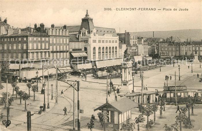Clermont-Ferrand Place de Jaude Monument