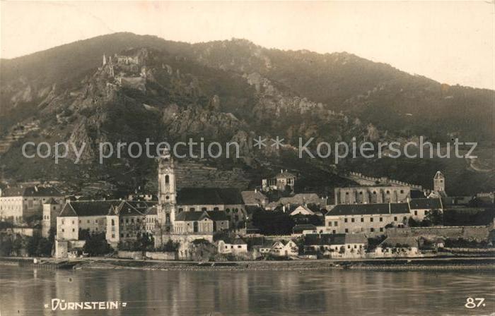 Duernstein Wachau Teilansicht mit Burg