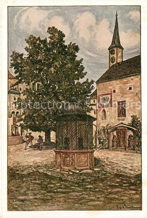 Salzburg Oesterreich Hohensalzburg Schlosshof mit Linde und Zisterne