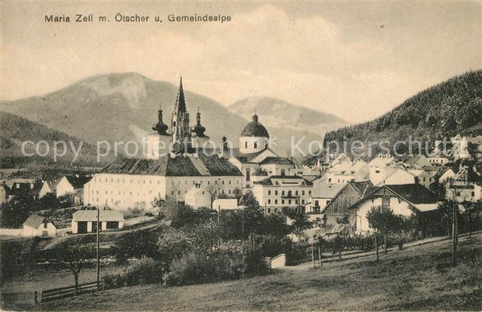 Mariazell Steiermark Wallfahrtskirche mit oetscher und Gemeindealpe