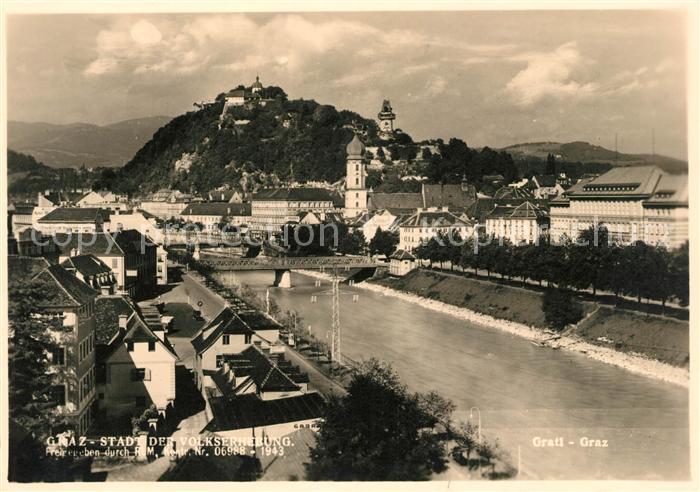 Graz Steiermark Panorama Blick zum Schlossberg Stadt der Volkserhebung