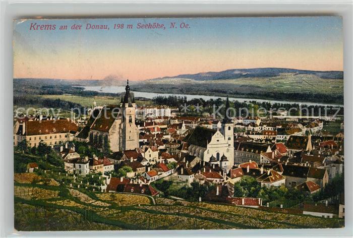 Krems Donau Stadtpanorama mit Kirche