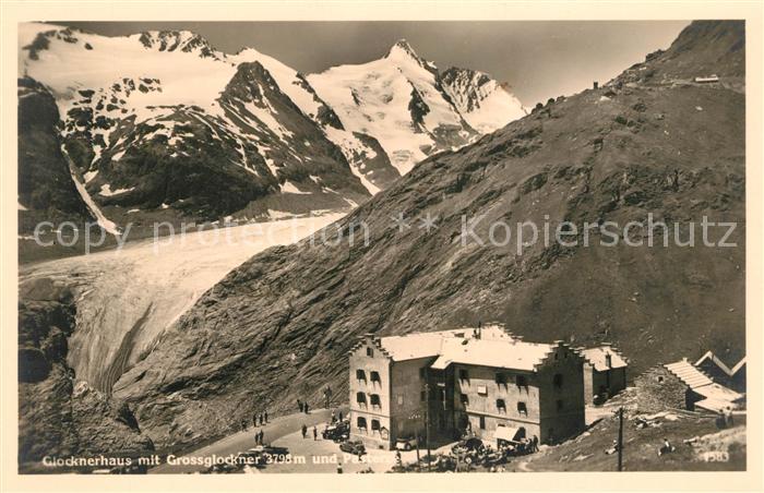 Glocknerhaus mit Grossglockner Gletscher Hohe Tauern
