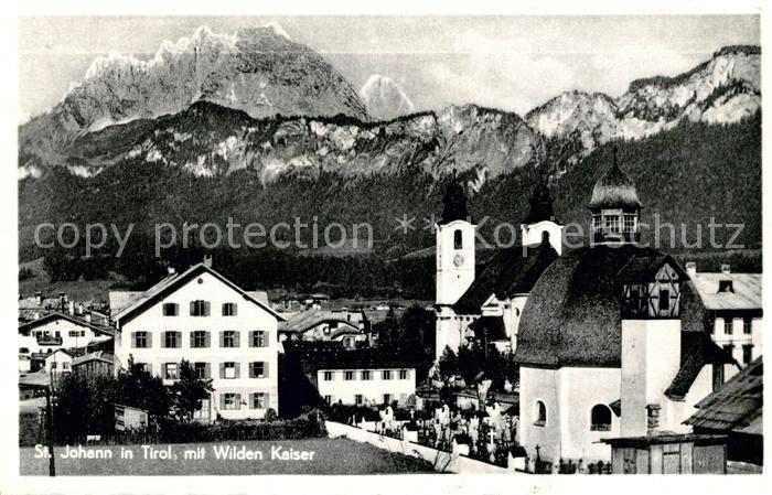 St Johann Tirol Ortsmotiv mit Kirche Wilder Kaiser Kaisergebirge