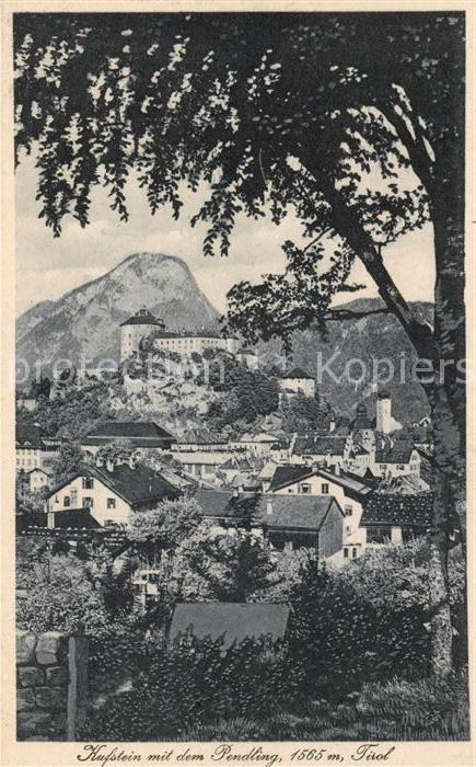 Kufstein Tirol Stadtbild mit Festung Geroldseck und Pendling