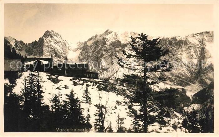 Vorderkaiserfelden Winterpanorama Alpen