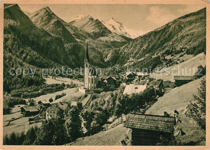 Heiligenblut Kaernten mit Kirche und Grossglockner
