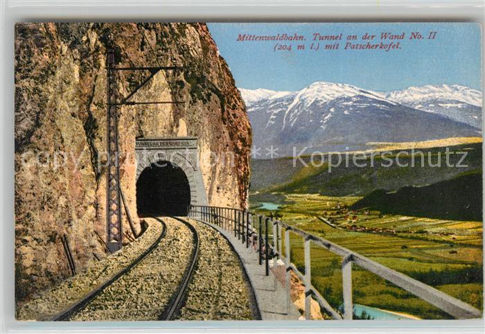 Mittenwald Karwendel Tirol Mittenwaldbahn Tunnel an der Wand mit Patscherkofel