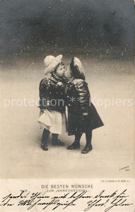 Neujahr Kinder Kuss Hutmode