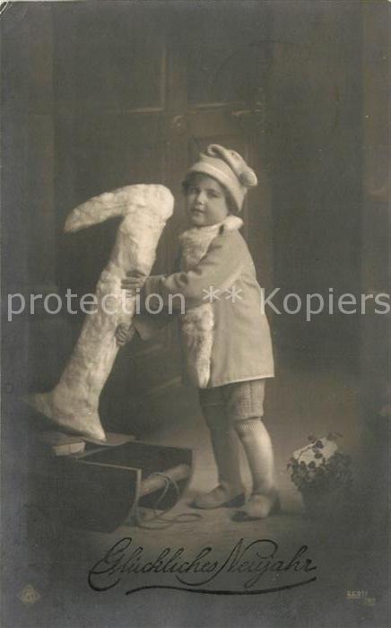 Foto OePG Nr. 6691/32 Neujahr Kind