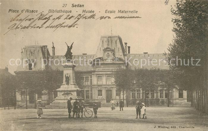 Sedan Ardennes Place d Alsace Museum Schule Denkmal